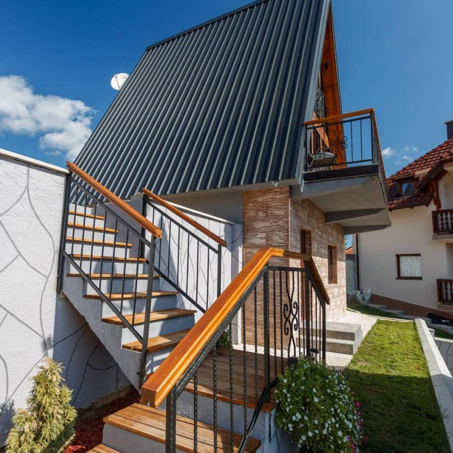 Zlatarski Cardaci Nova Varoš Esterno foto